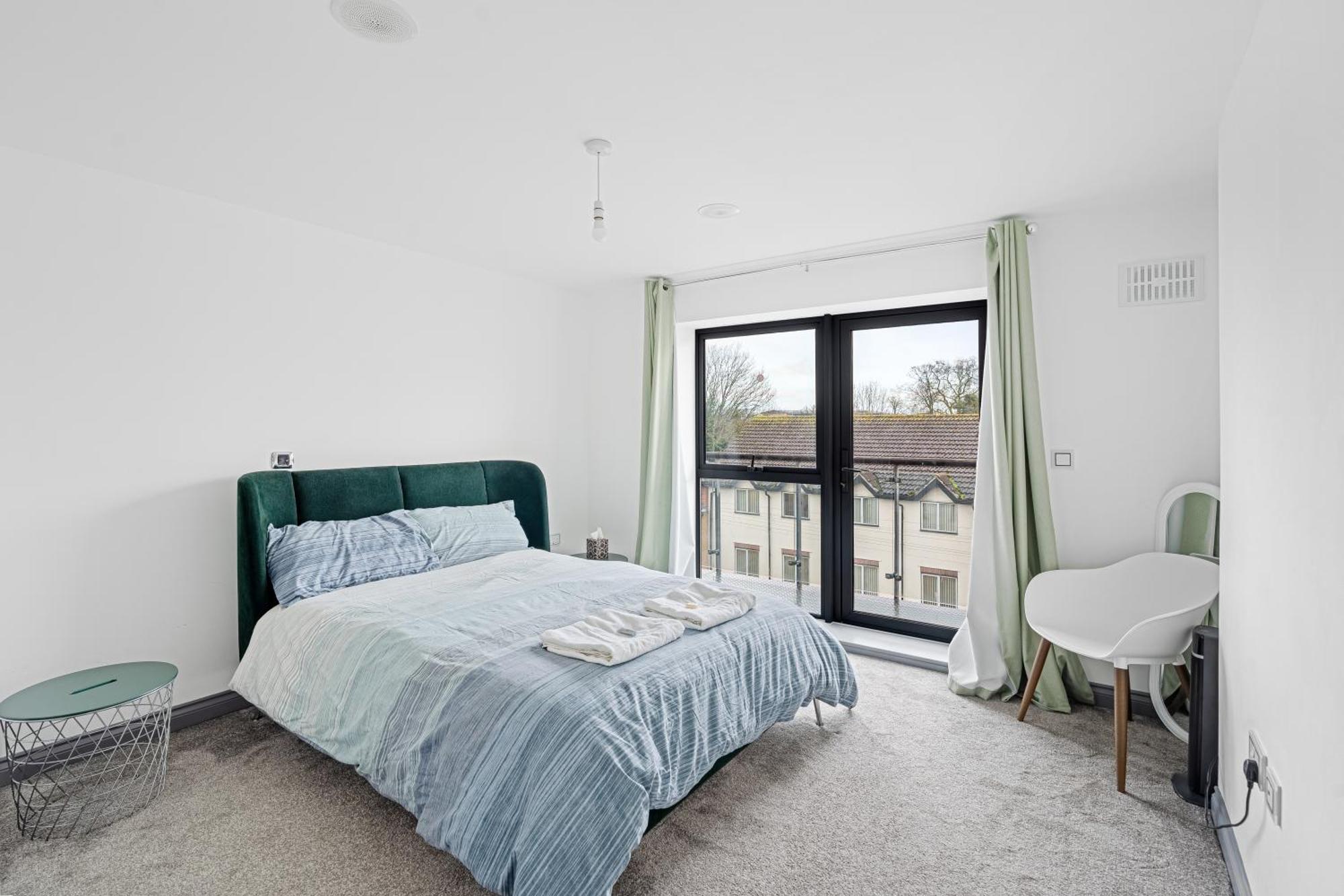 Long Letting - Luxurious 3 Bedroom Penthouse In City Centre - Parking Included! Chelmsford Esterno foto