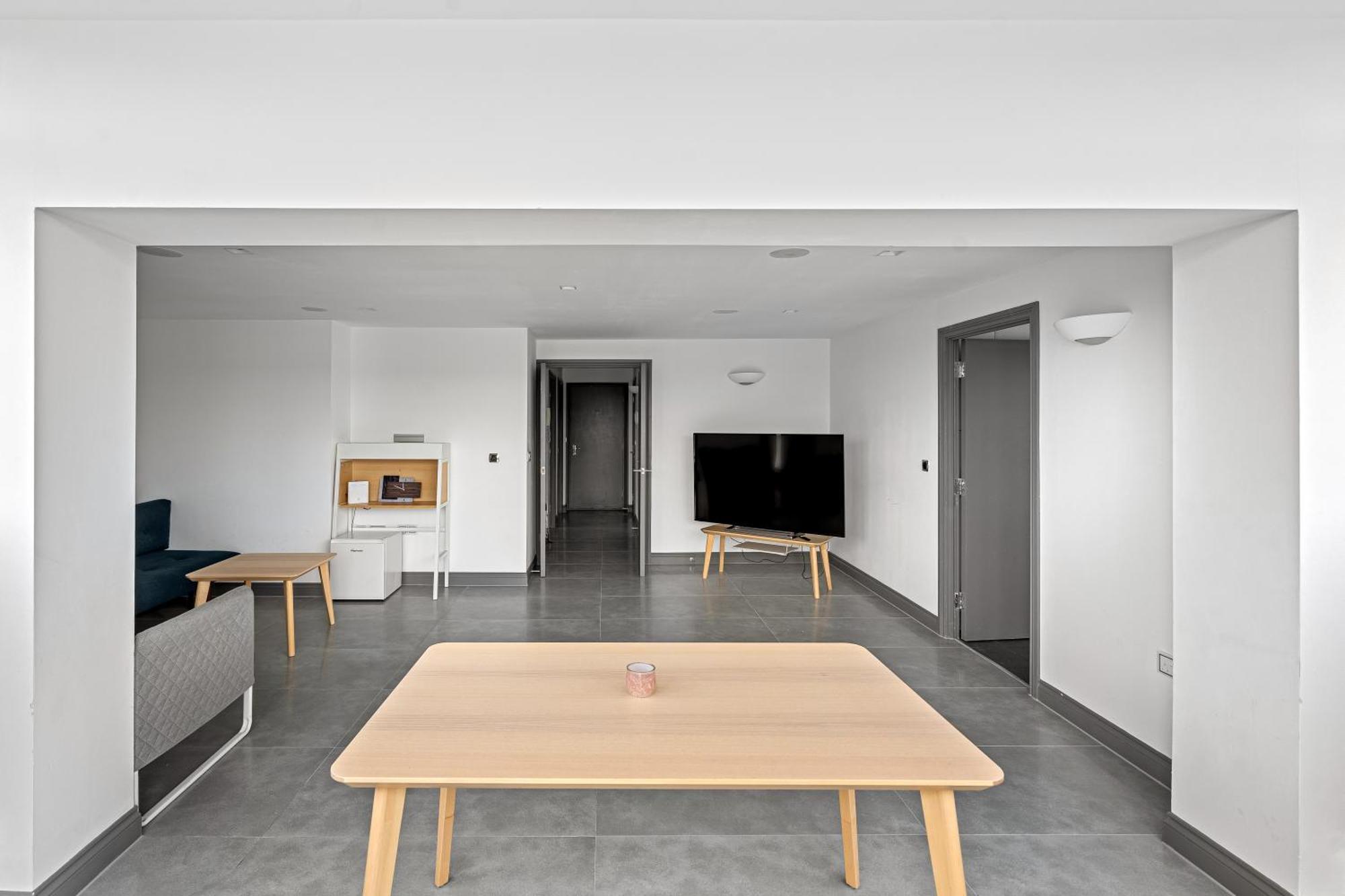 Long Letting - Luxurious 3 Bedroom Penthouse In City Centre - Parking Included! Chelmsford Esterno foto