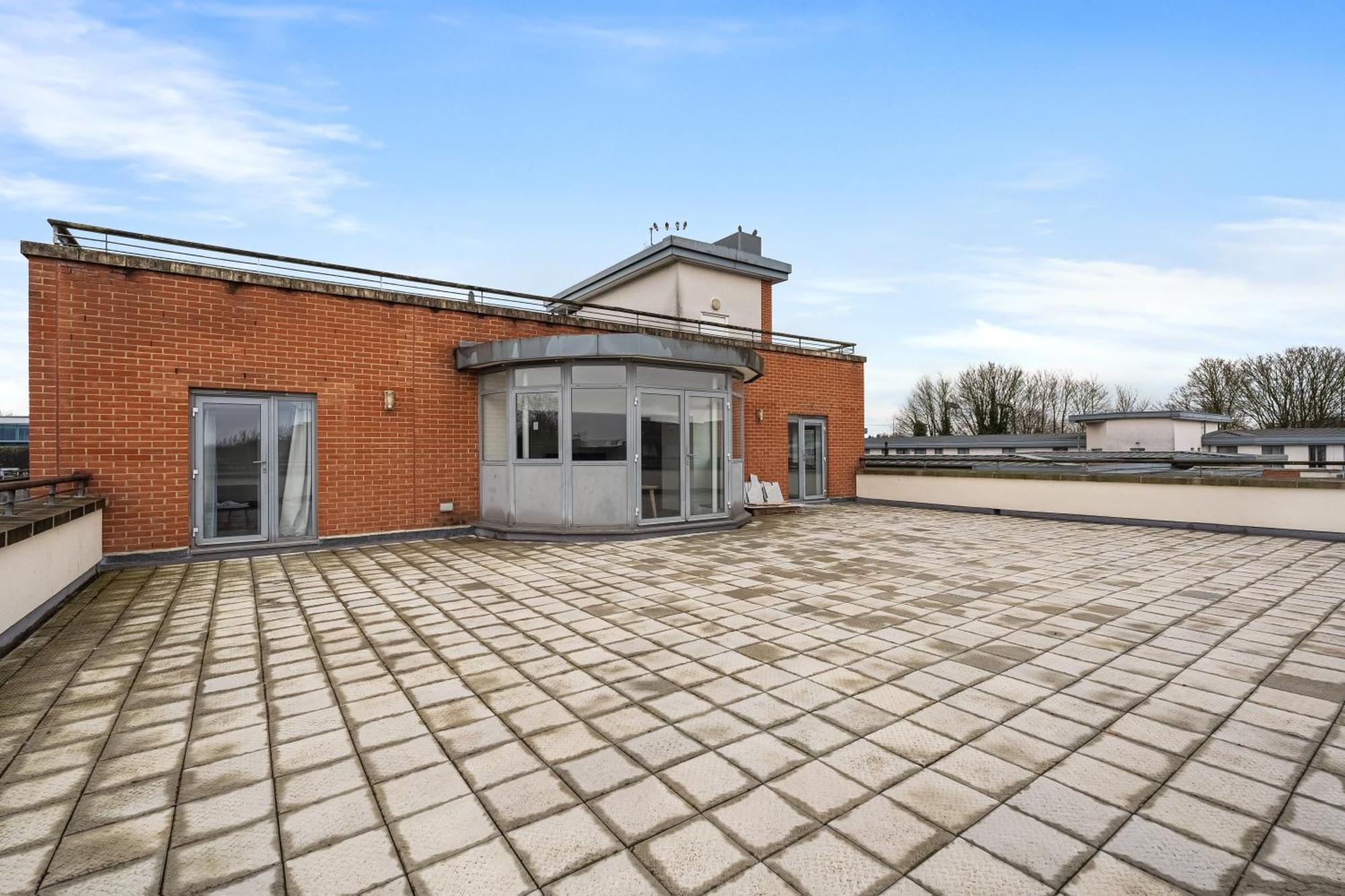 Long Letting - Luxurious 3 Bedroom Penthouse In City Centre - Parking Included! Chelmsford Esterno foto